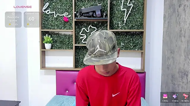 Max Steell online show from 29, 10, 2025