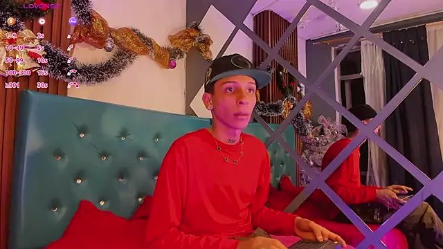 Max Steell online show from 15, 12, 2025