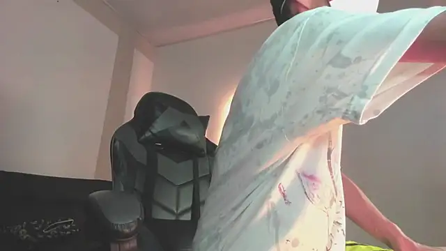 Senpai Lover online show from 27, 11, 2025