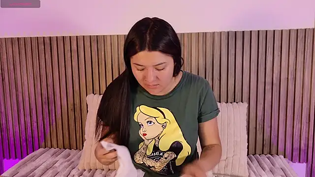 Snapshot of Maddy69a__ chatting on 31, 10, 2025 Maddy69a online show from 31, 10, 2025