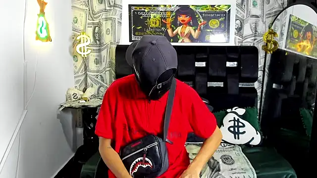 Snapshot of Latin_Duo13 chatting on 24, 11, 2025 Latin Duo13 online show from 24, 11, 2025