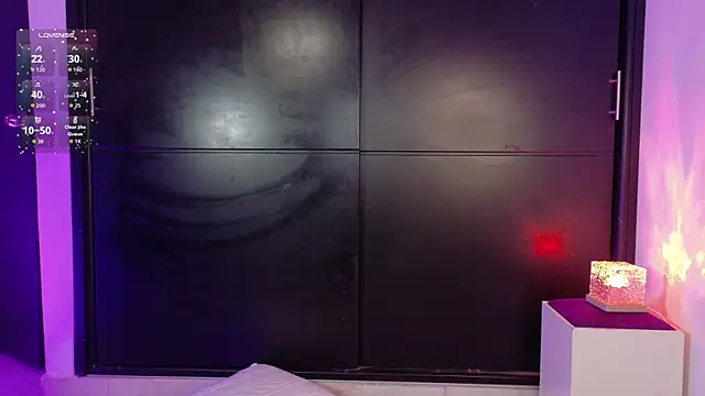 emilyy1  online show from 16, 12, 2025