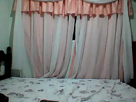 HotGiirl2025 online show from 10, 1, 2026