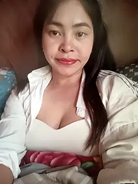 Bamboo-niee123 online show from 2, 12, 2025