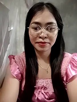 Bamboo-niee123 online show from 9, 3, 2026