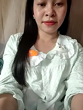 Bamboo-niee123 online show from 5, 4, 2026