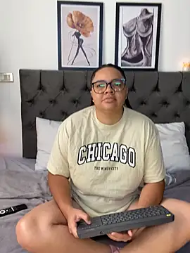 Snapshot of Gemini_Lanzo chatting on 4, 11, 2025 Gemini Lanzo online show from 4, 11, 2025