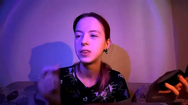 Ohishenisgo online show from 5, 11, 2025