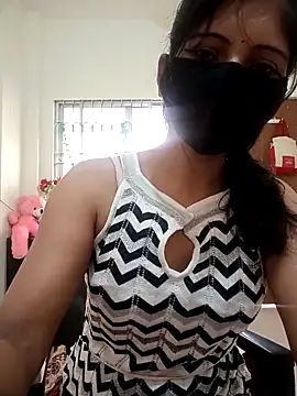 Cute Sanaaya online show from 16, 12, 2025