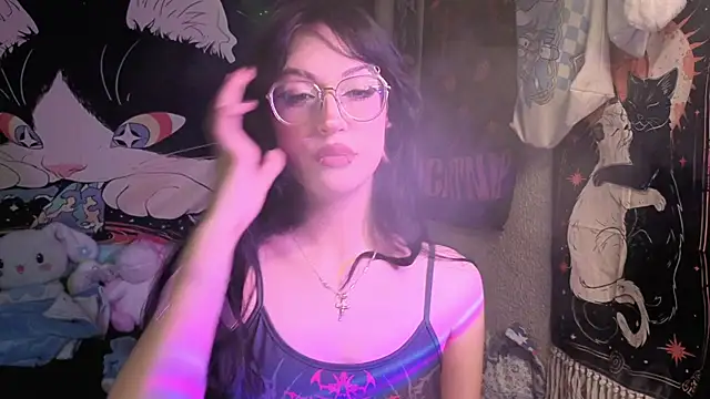 RavennaCrow online show from 3, 12, 2025