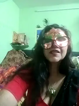 LOVE  RANI online show from 7, 11, 2025