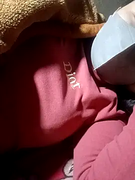 yoyo-mi online show from 25, 11, 2025