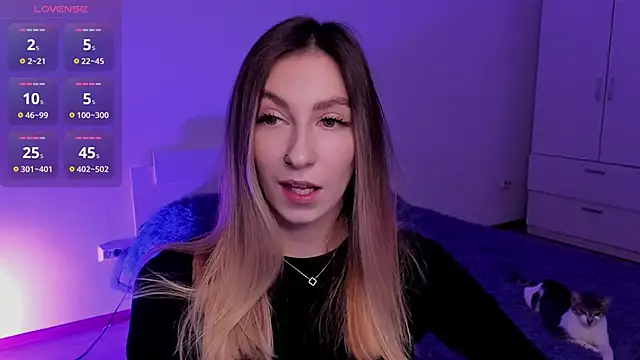 Alexis Winx online show from 29, 11, 2025