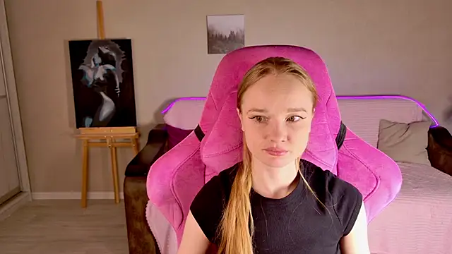 Shawty Mia online show from 8, 11, 2025