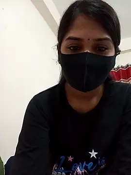 Snapshot of Green_LaDY66 chatting on 28, 11, 2025 Green LaDY66 online show from 28, 11, 2025