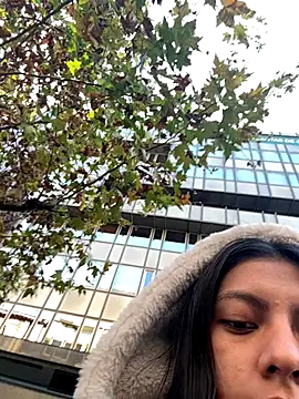 angelaalovee online show from 10, 11, 2025