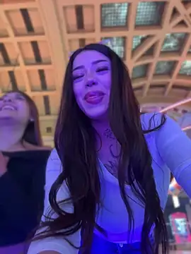 Snapshot of AshleyWinslow chatting on 13, 4, 2026 AshleyWinslow online show from 13, 4, 2026