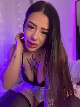 Snapshot of AshleyWinslow chatting on 15, 4, 2026 AshleyWinslow online show from 15, 4, 2026