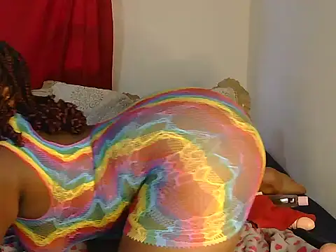 Snapshot of sexy-Halo chatting on 29, 10, 2025 sexy-Halo online show from 29, 10, 2025