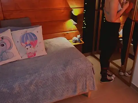 milena kiitty online show from 13, 2, 2026