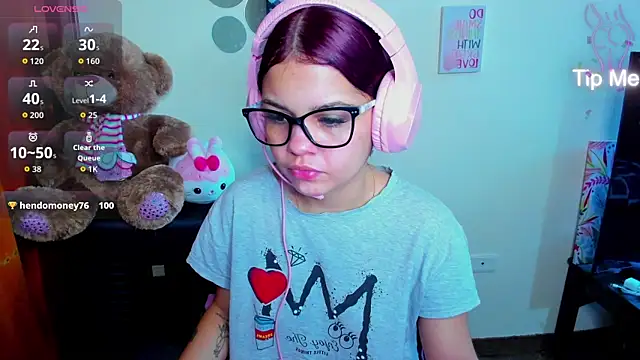 Emma boo online show from 2, 4, 2026