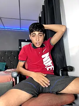 Snapshot of MathieuAGT chatting on 6, 11, 2025 MathieuAGT online show from 6, 11, 2025