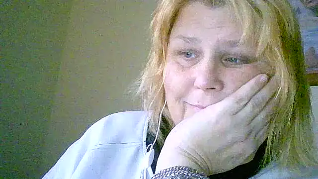 Sylviastar46 online show from 19, 11, 2025