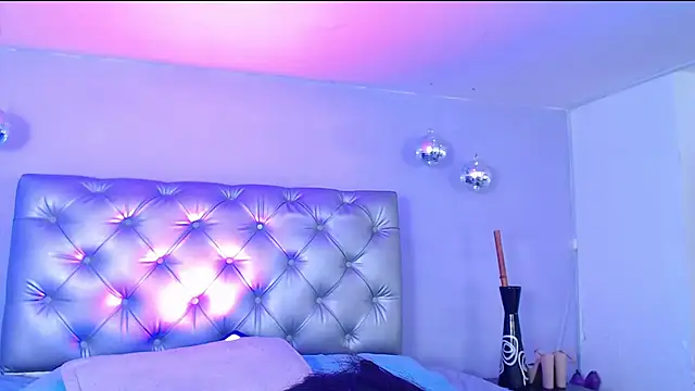 SilvanyMontana online show from 16, 1, 2026