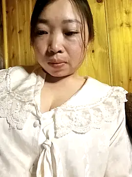 julybe online show from 5, 3, 2026