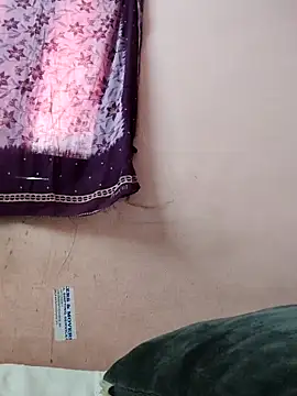 pujapujarrrr online show from 4, 11, 2025