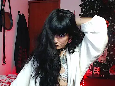 CarrieBurton online show from 2, 11, 2025