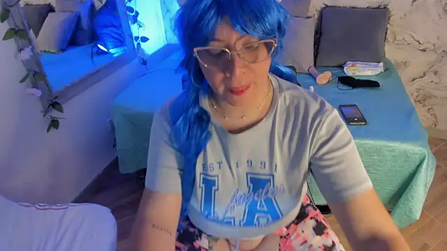 Jiah Park online show from 25, 11, 2025