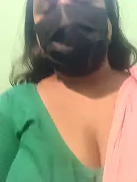 Snapshot of tamil_Nithya_J chatting on 7, 5, 2026 tamil Nithya J online show from 7, 5, 2026