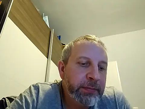 Snapshot of ghost430000 chatting on 13, 12, 2025 ghost430000 online show from 13, 12, 2025