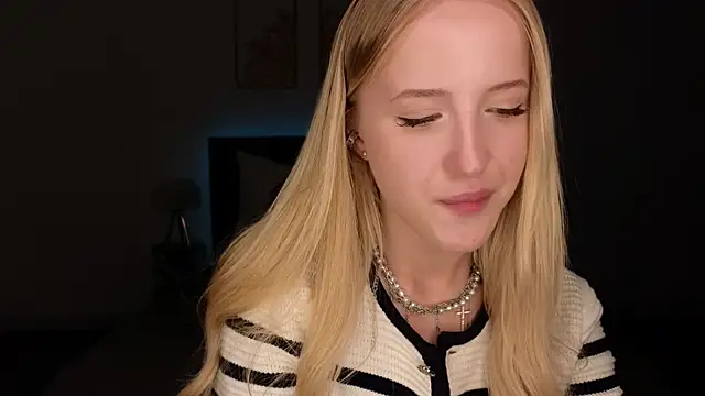 Snapshot of adele_armass chatting on 1, 7, 2026 adele armass online show from 1, 7, 2026