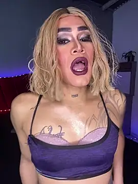 Snapshot of melani_ferraraa_ chatting on 28, 4, 2026 melani ferraraa online show from 28, 4, 2026