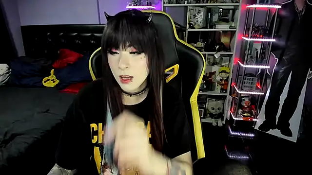 Yummy dark online show from 25, 11, 2025