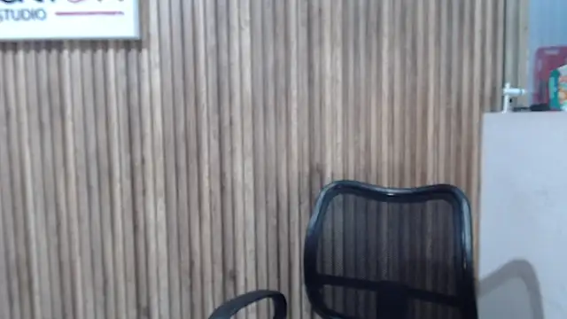 Snapshot of Valk_submissive chatting on 30, 5, 2026 Valk submissive online show from 30, 5, 2026