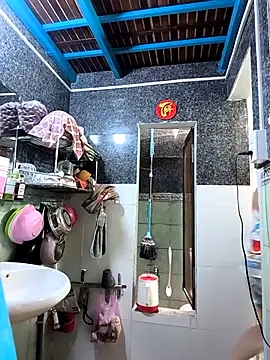 Okleotina9 online show from 13, 4, 2026