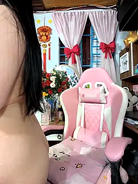 Snapshot of Okleotina9 chatting on 24, 4, 2026 Okleotina9 online show from 24, 4, 2026