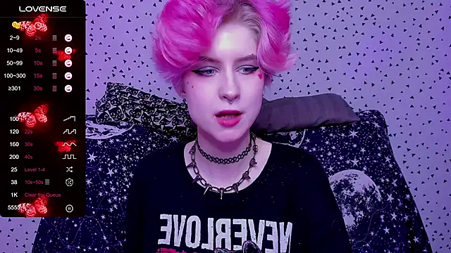 Angel Julles online show from 5, 4, 2026