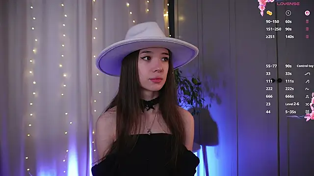 tinyanie online show from 13, 2, 2026