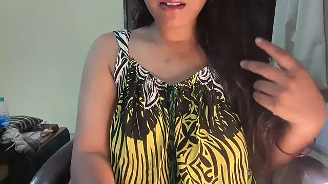 Snapshot of Shilpa_7 chatting on 11, 6, 2026 Shilpa 7 online show from 11, 6, 2026