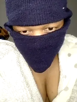 Snapshot of Teddypuer chatting on 1, 11, 2025 Teddypuer online show from 1, 11, 2025