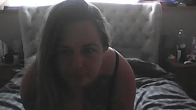 Snapshot of wetbox2 chatting on 31, 10, 2025 wetbox2 online show from 31, 10, 2025