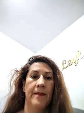 Snapshot of Suki_Pink chatting on 30, 10, 2025 Suki Pink online show from 30, 10, 2025