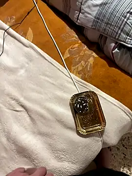 Mayaearonpassionforyou online show from 4, 11, 2025