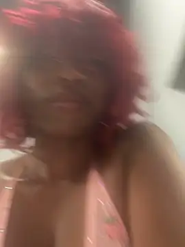 Snapshot of MadameMuse chatting on 3, 11, 2025 MadameMuse online show from 3, 11, 2025