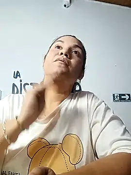 Samaraa Lee online show from 17, 12, 2025