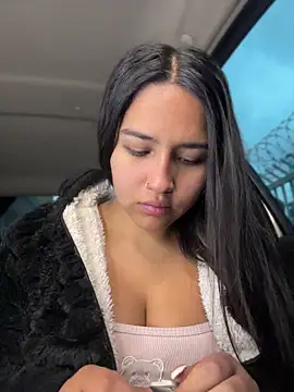 Snapshot of Samantha_firee chatting on 8, 4, 2026 Samantha firee online show from 8, 4, 2026